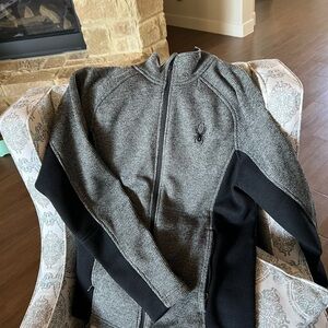 Spyder Men's Gray and Black Sweater
